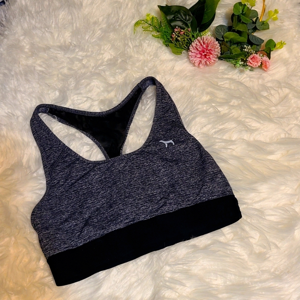Victoria Secret Ultimate Sports Bra